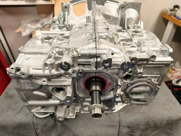 Composants moteur Subaru controles avant remontage